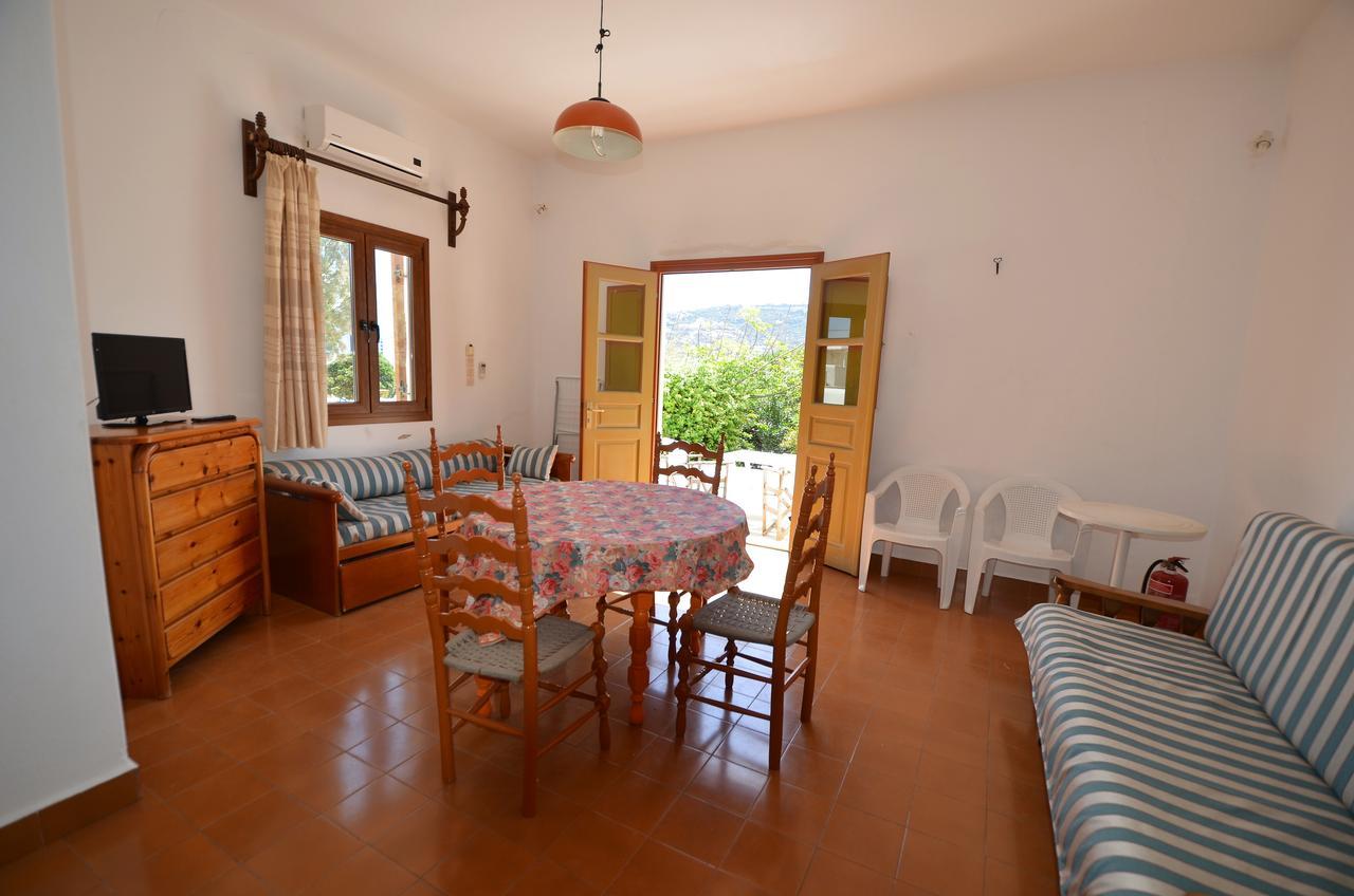 Madoupa Beach Apartments Ornos  Exteriér fotografie
